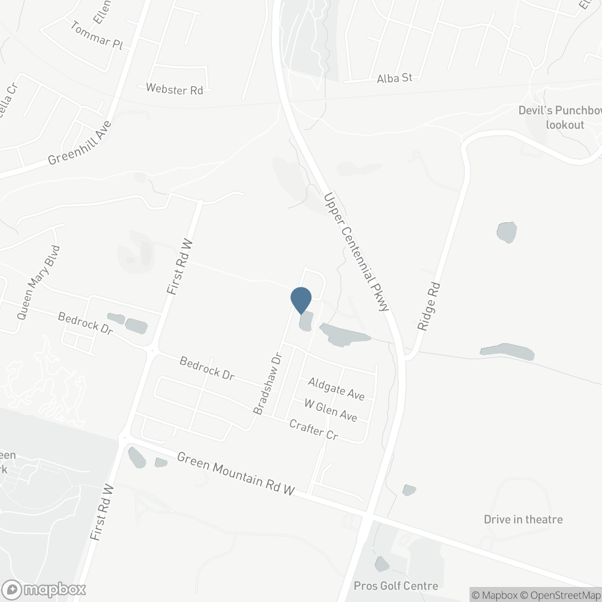4 MIDHURST HEIGHTS, Hamilton, Ontario L8J 0K9